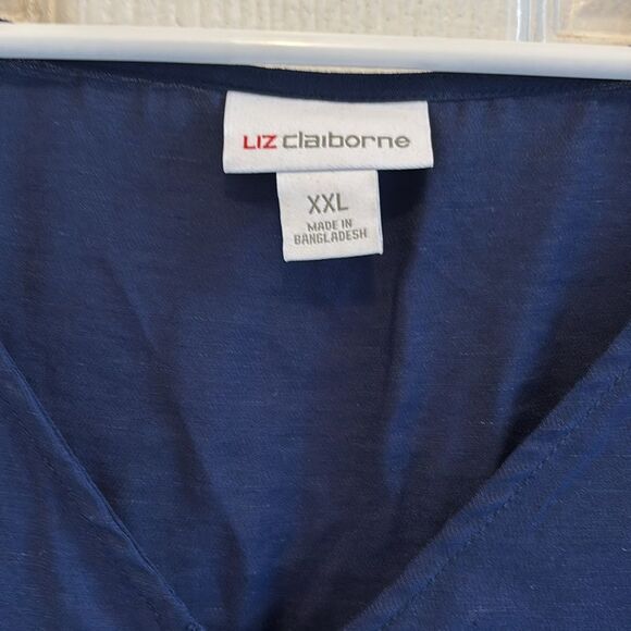 Liz Claiborne, XXL, Navy Blue Button Down Top - Picture 2 of 6